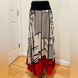 Skirt silk , size  small